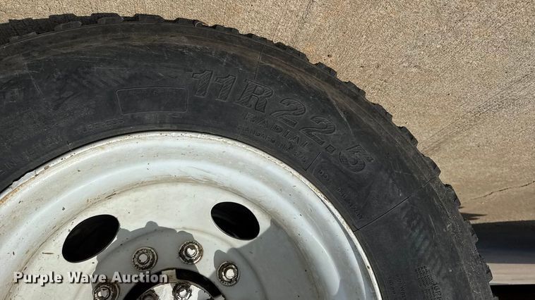 image for item EM8094 2005 International 4300 SBA 4x2 dump truck