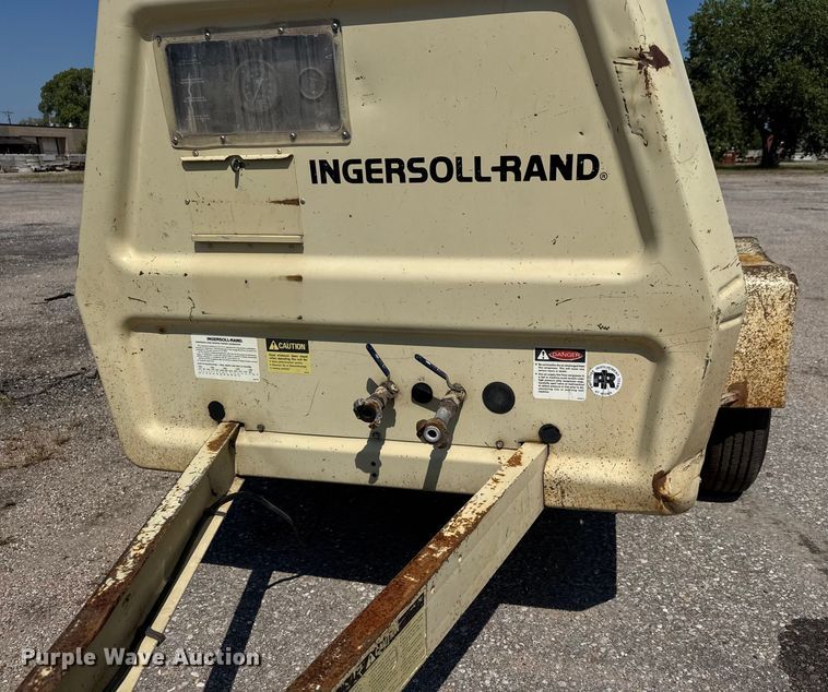 image for item EM8095 Ingersoll Rand P-185B-W-JD air compressor