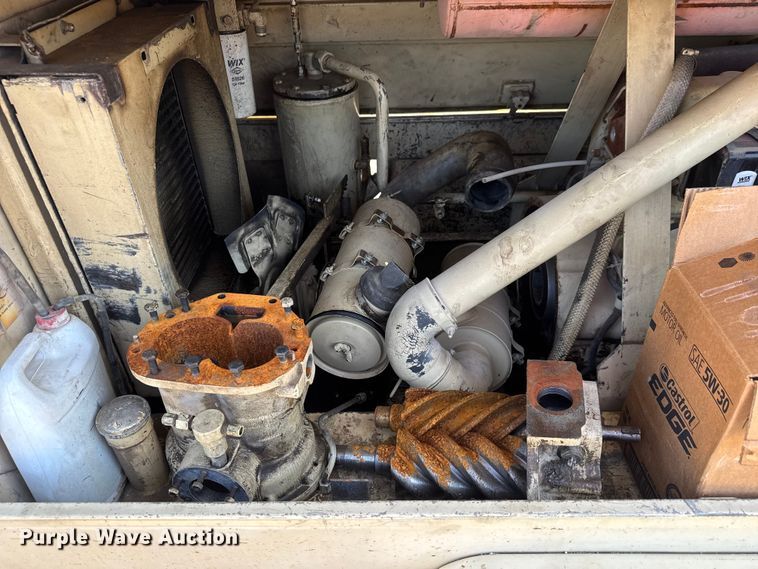 image for item EM8095 Ingersoll Rand P-185B-W-JD air compressor