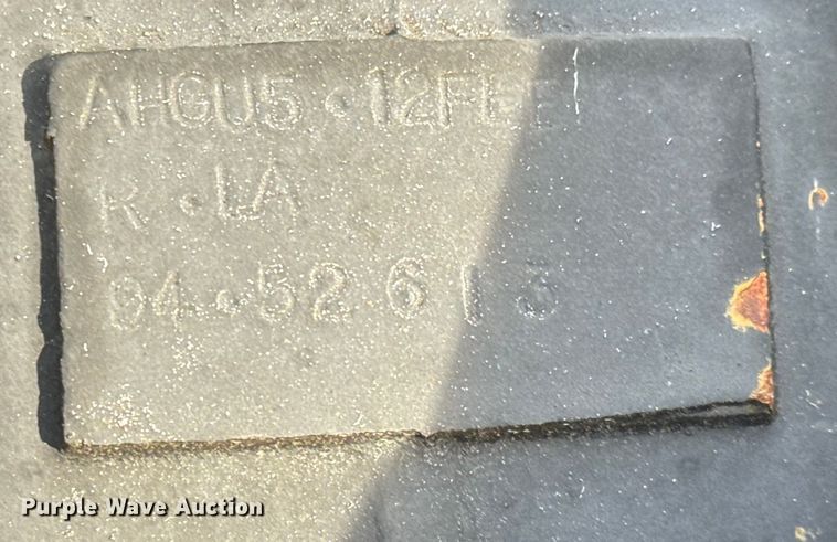 image for item EM8096 1995 International 4900 digger derrick truck