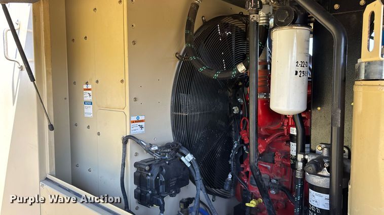 image for item EN3631 2021 Doosan XP825 HP750 air compressor