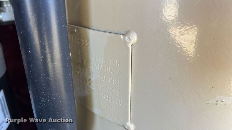 image for item EN3631 2021 Doosan XP825 HP750 air compressor