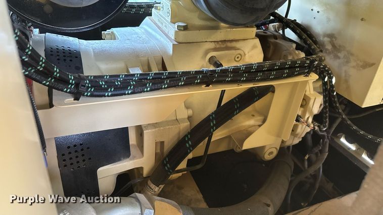 image for item EN3631 2021 Doosan XP825 HP750 air compressor