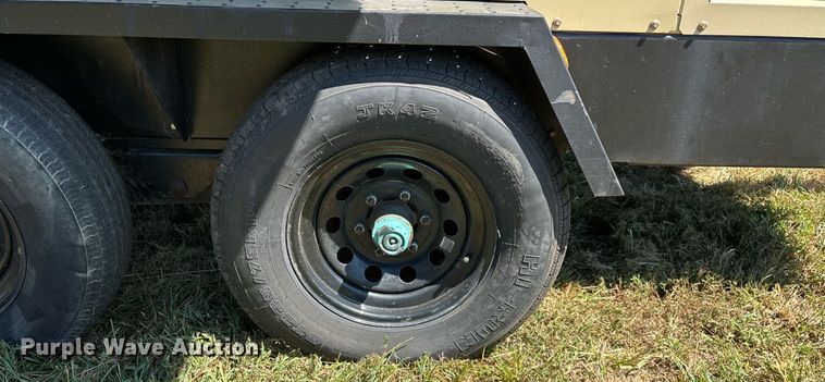 image for item EN3631 2021 Doosan XP825 HP750 air compressor