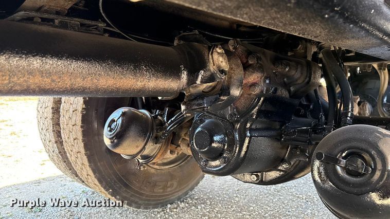 image for item EN3969 2004 Sterling L9500 Series dump truck