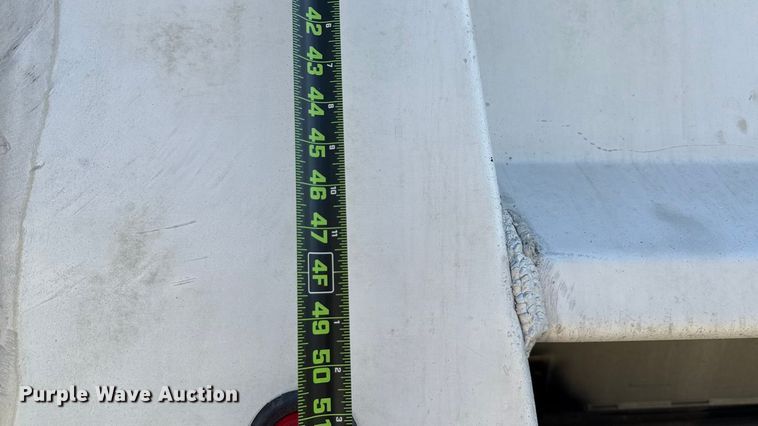 image for item EN3969 2004 Sterling L9500 Series dump truck