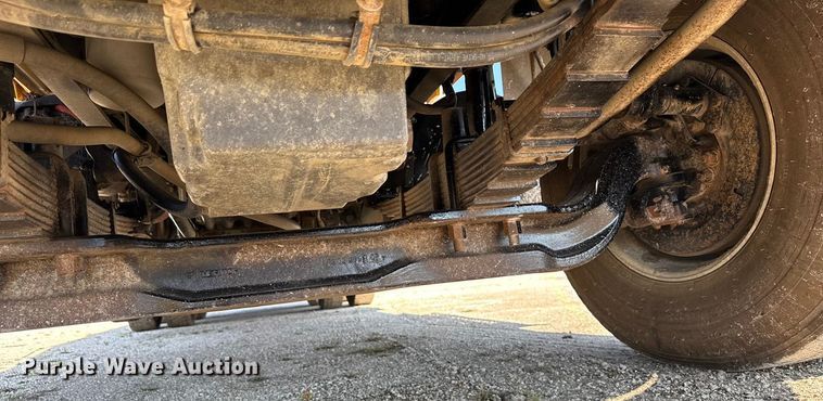 image for item EN3969 2004 Sterling L9500 Series dump truck