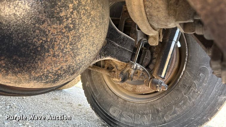 image for item EN3969 2004 Sterling L9500 Series dump truck