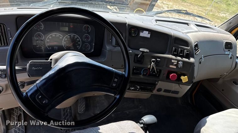 image for item EN3969 2004 Sterling L9500 Series dump truck