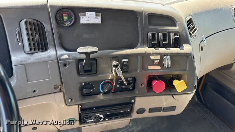 image for item EN3969 2004 Sterling L9500 Series dump truck