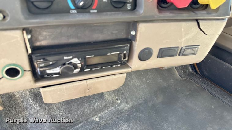 image for item EN3969 2004 Sterling L9500 Series dump truck