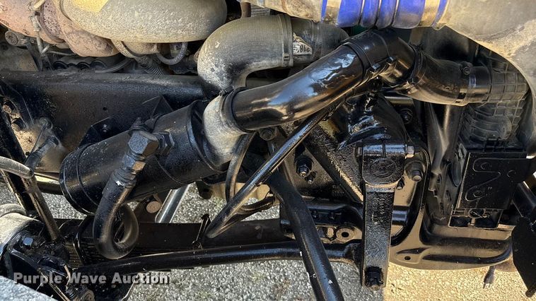 image for item EN3969 2004 Sterling L9500 Series dump truck