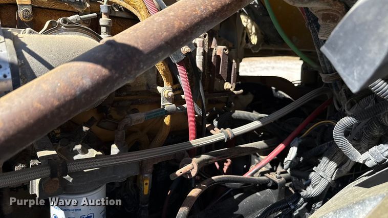 image for item EN3969 2004 Sterling L9500 Series dump truck