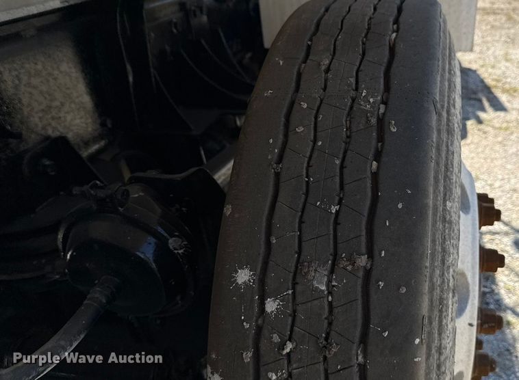 image for item EN3969 2004 Sterling L9500 Series dump truck