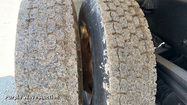 image for item EN3969 2004 Sterling L9500 Series dump truck