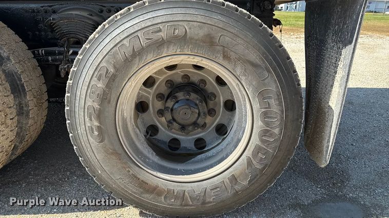 image for item EN3969 2004 Sterling L9500 Series dump truck