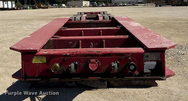 image for item EN3970 2007 Trail King Trail King Industries lowboy equipment trailer