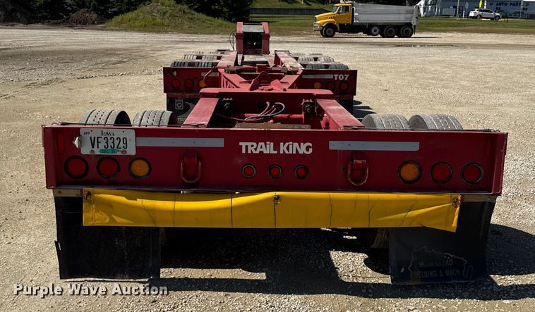 image for item EN3970 2007 Trail King Trail King Industries lowboy equipment trailer