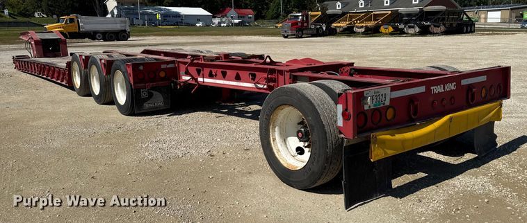 image for item EN3970 2007 Trail King Trail King Industries lowboy equipment trailer