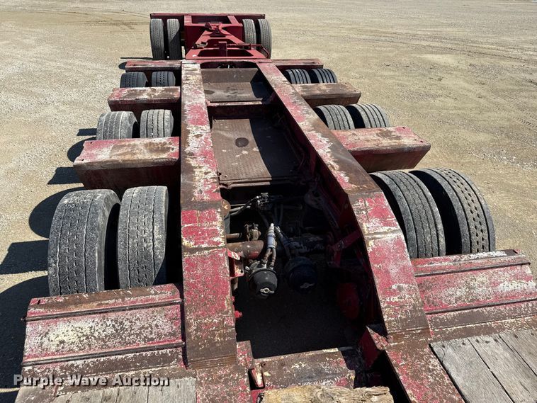 image for item EN3970 2007 Trail King Trail King Industries lowboy equipment trailer