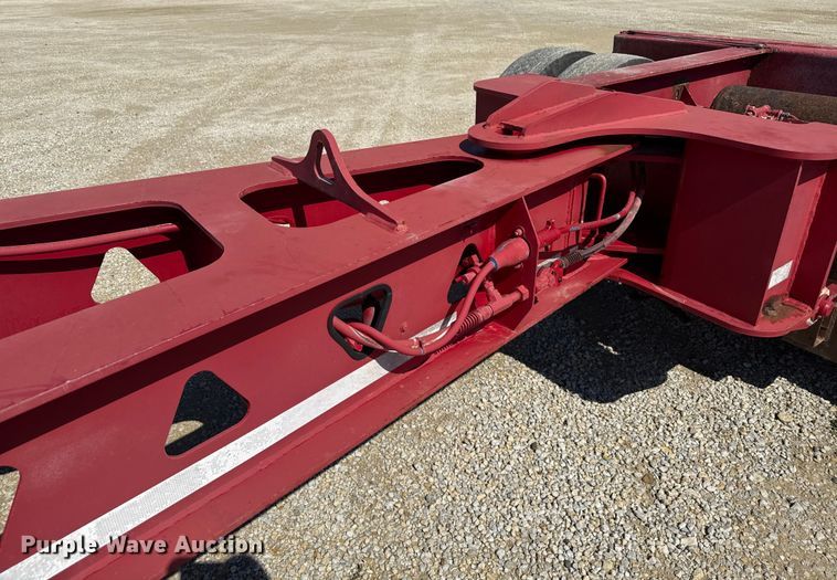 image for item EN3970 2007 Trail King Trail King Industries lowboy equipment trailer