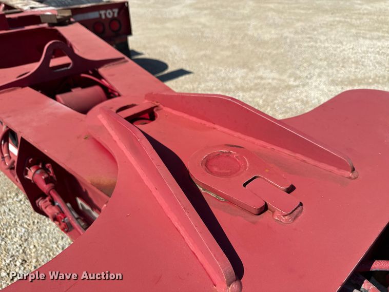 image for item EN3970 2007 Trail King Trail King Industries lowboy equipment trailer