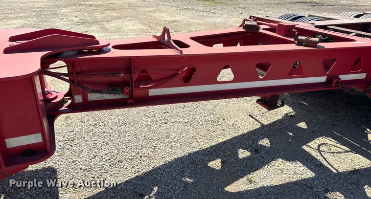 image for item EN3970 2007 Trail King Trail King Industries lowboy equipment trailer