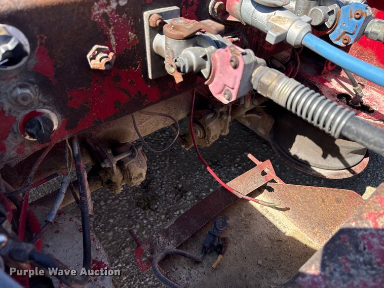 image for item EN3970 2007 Trail King Trail King Industries lowboy equipment trailer