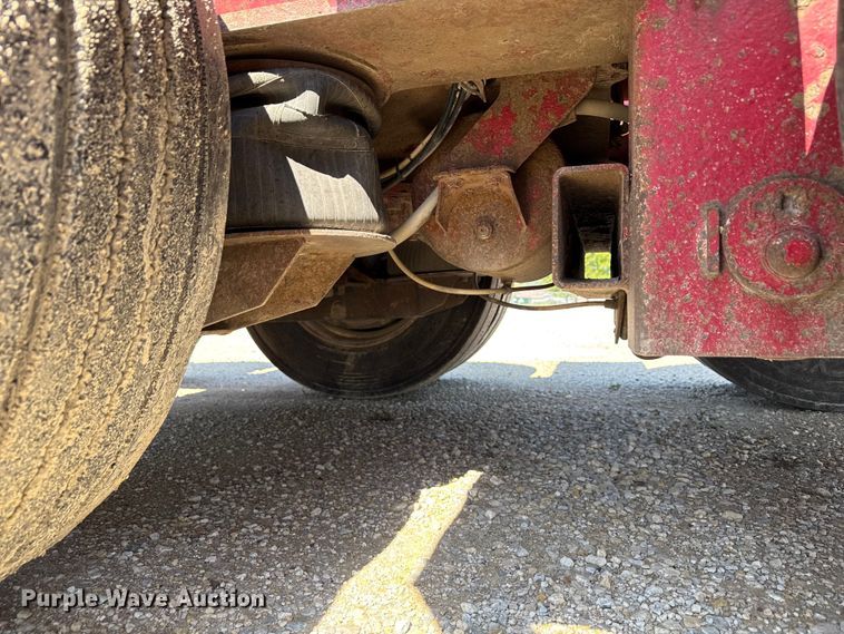 image for item EN3970 2007 Trail King Trail King Industries lowboy equipment trailer