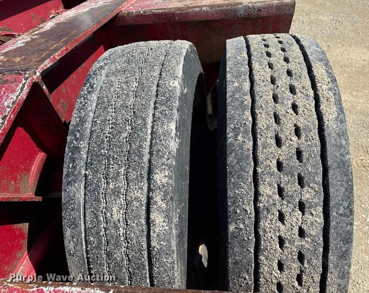 image for item EN3970 2007 Trail King Trail King Industries lowboy equipment trailer