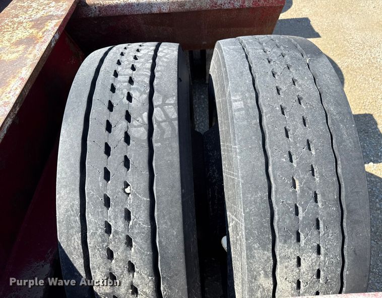 image for item EN3970 2007 Trail King Trail King Industries lowboy equipment trailer