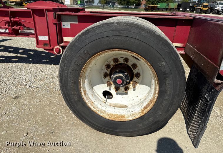 image for item EN3970 2007 Trail King Trail King Industries lowboy equipment trailer