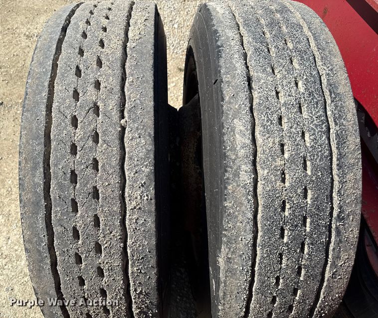 image for item EN3970 2007 Trail King Trail King Industries lowboy equipment trailer