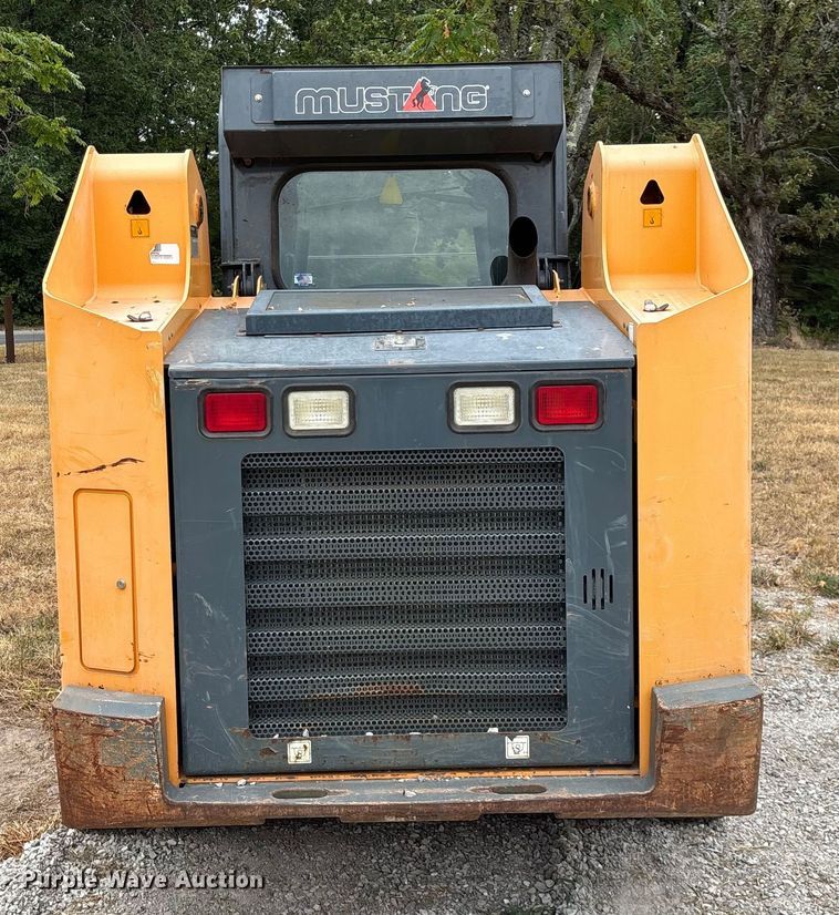 image for item EN5561 2016 Mustang 2500RT tracked skid steer loader