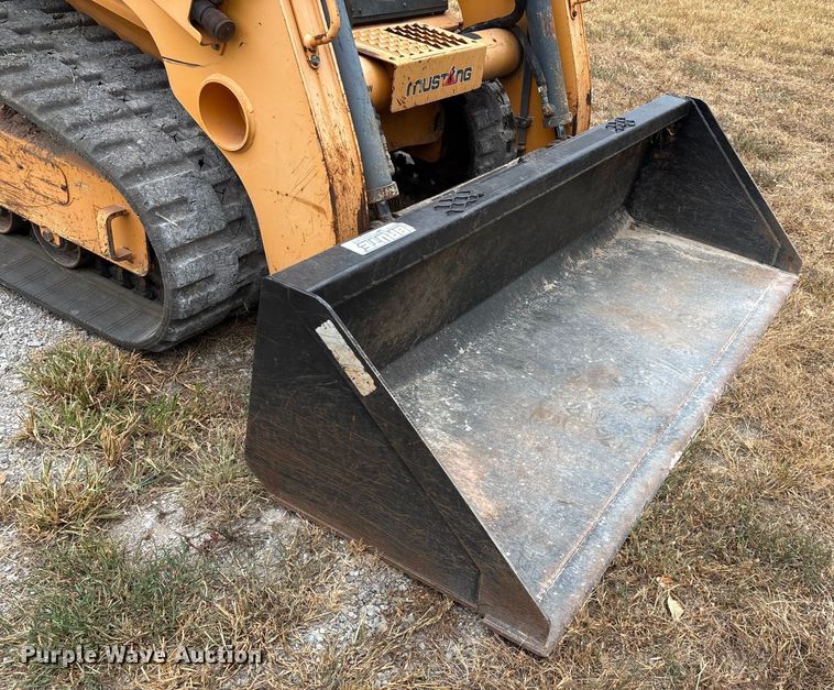 image for item EN5561 2016 Mustang 2500RT tracked skid steer loader