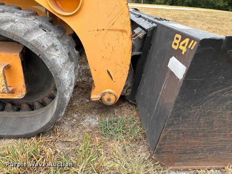 image for item EN5561 2016 Mustang 2500RT tracked skid steer loader