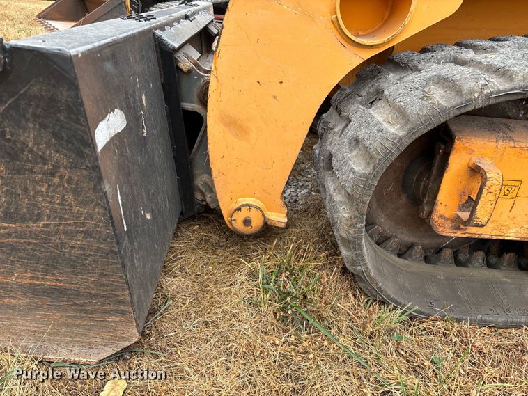 image for item EN5561 2016 Mustang 2500RT tracked skid steer loader