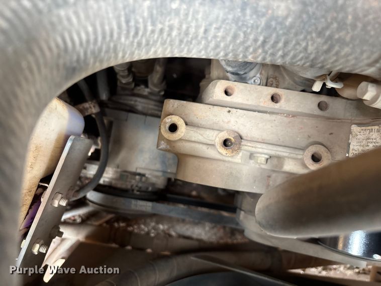 image for item EN5561 2016 Mustang 2500RT tracked skid steer loader