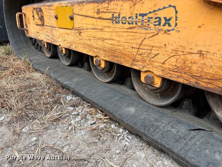 image for item EN5561 2016 Mustang 2500RT tracked skid steer loader