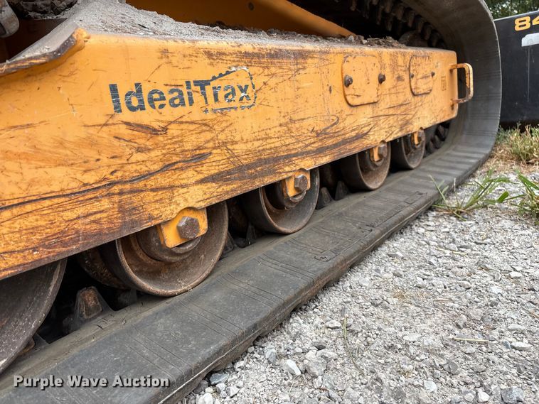 image for item EN5561 2016 Mustang 2500RT tracked skid steer loader