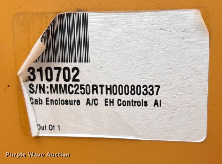 image for item EN5561 2016 Mustang 2500RT tracked skid steer loader