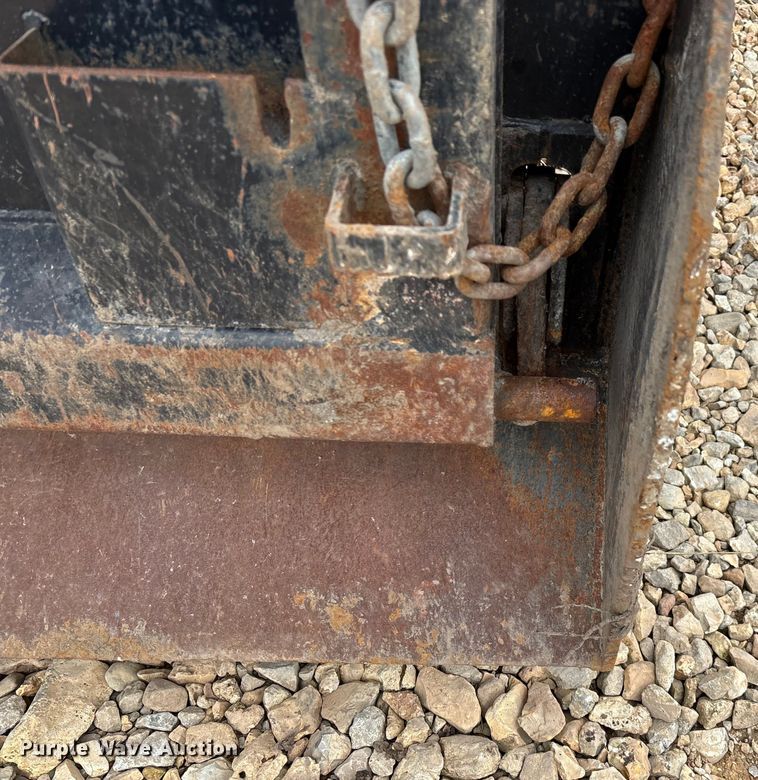 image for item EN5565 McClain Galion 402FT dump bed