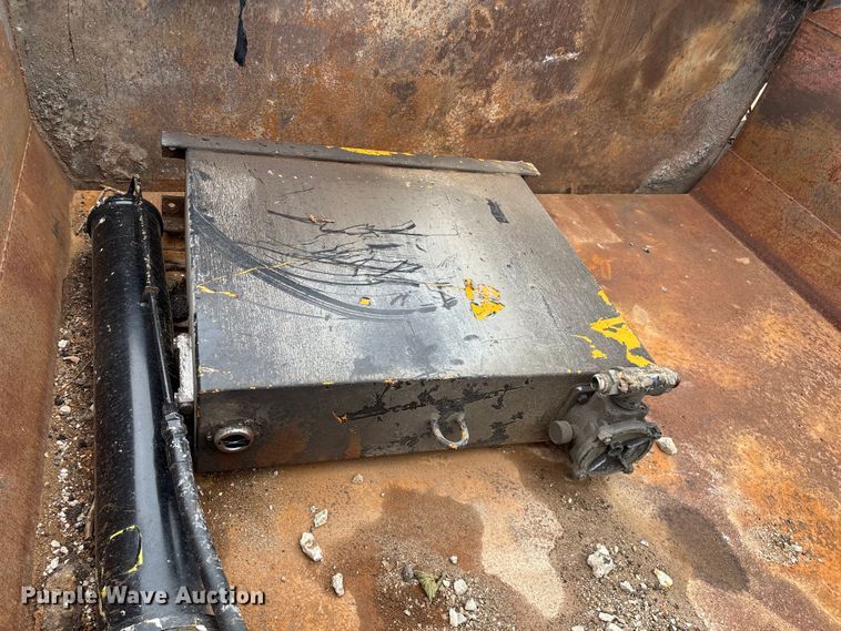 image for item EN5565 McClain Galion 402FT dump bed