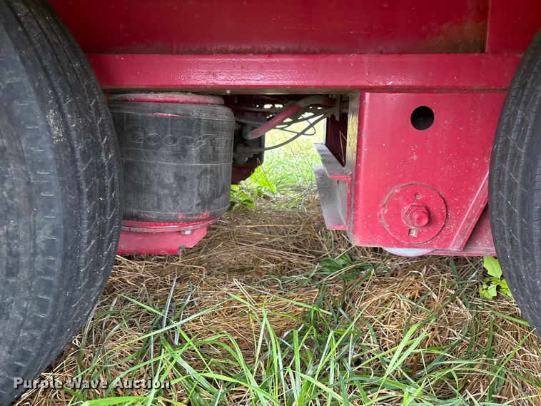 image for item EN5568 2022 Overbilt tilt deck equipment trailer