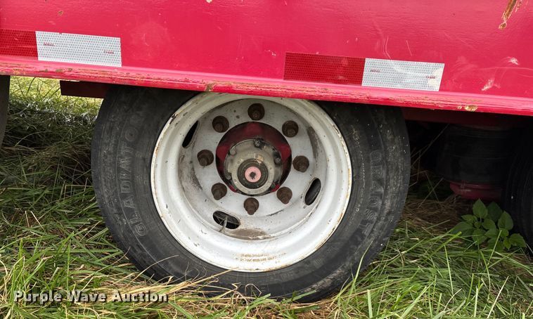 image for item EN5568 2022 Overbilt tilt deck equipment trailer