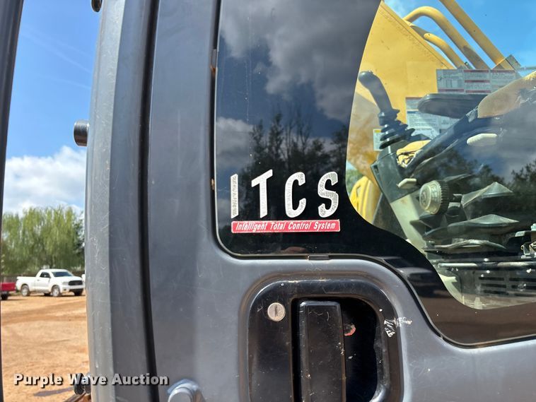 image for item EN5576 2015 Kobelco SK350LC-9E excavator