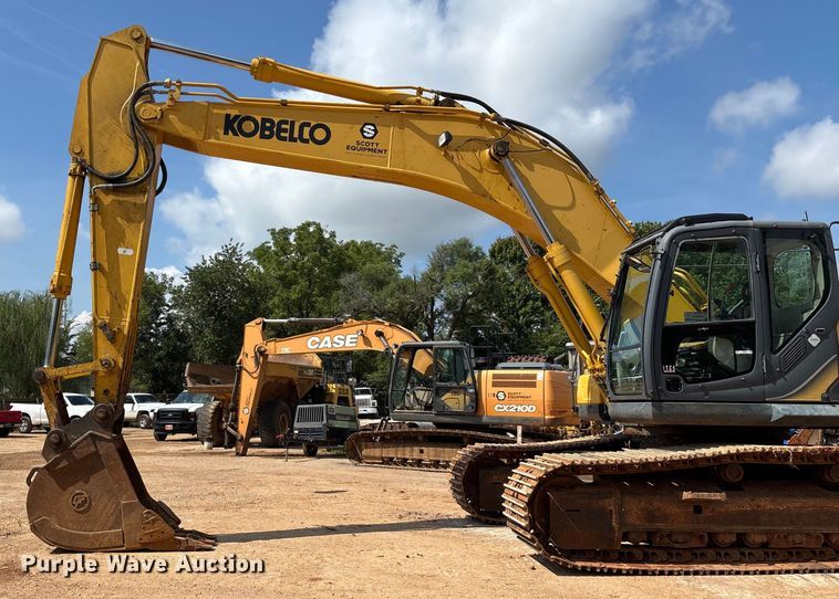 image for item EN5576 2015 Kobelco SK350LC-9E excavator