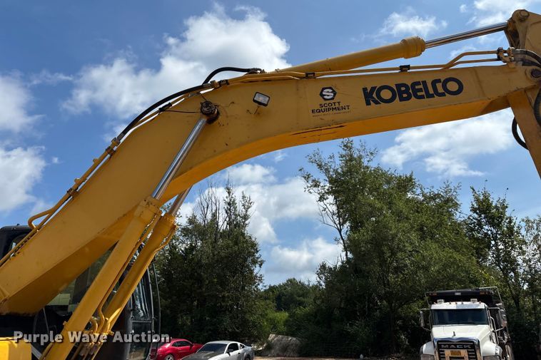 image for item EN5576 2015 Kobelco SK350LC-9E excavator