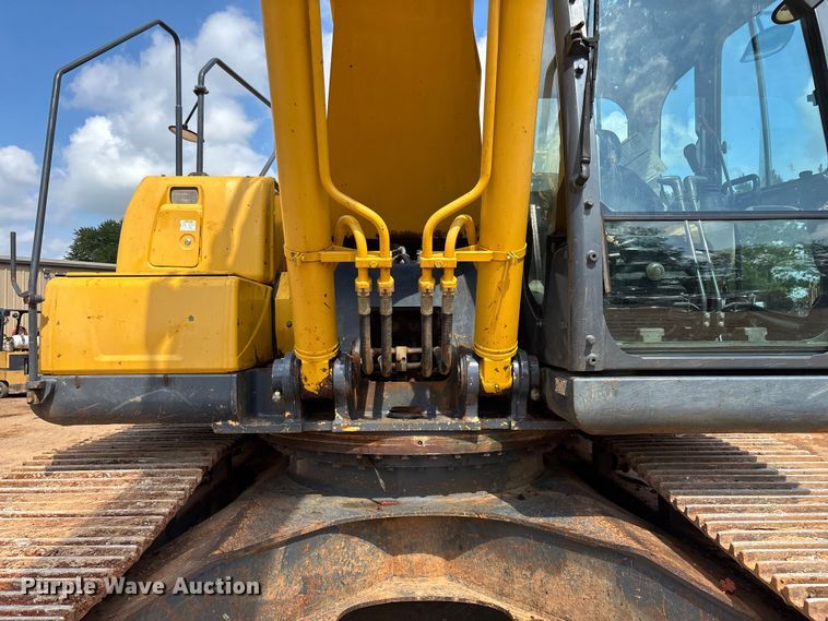 image for item EN5576 2015 Kobelco SK350LC-9E excavator