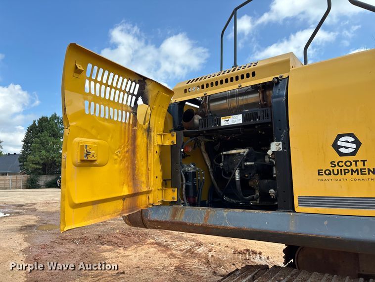 image for item EN5576 2015 Kobelco SK350LC-9E excavator